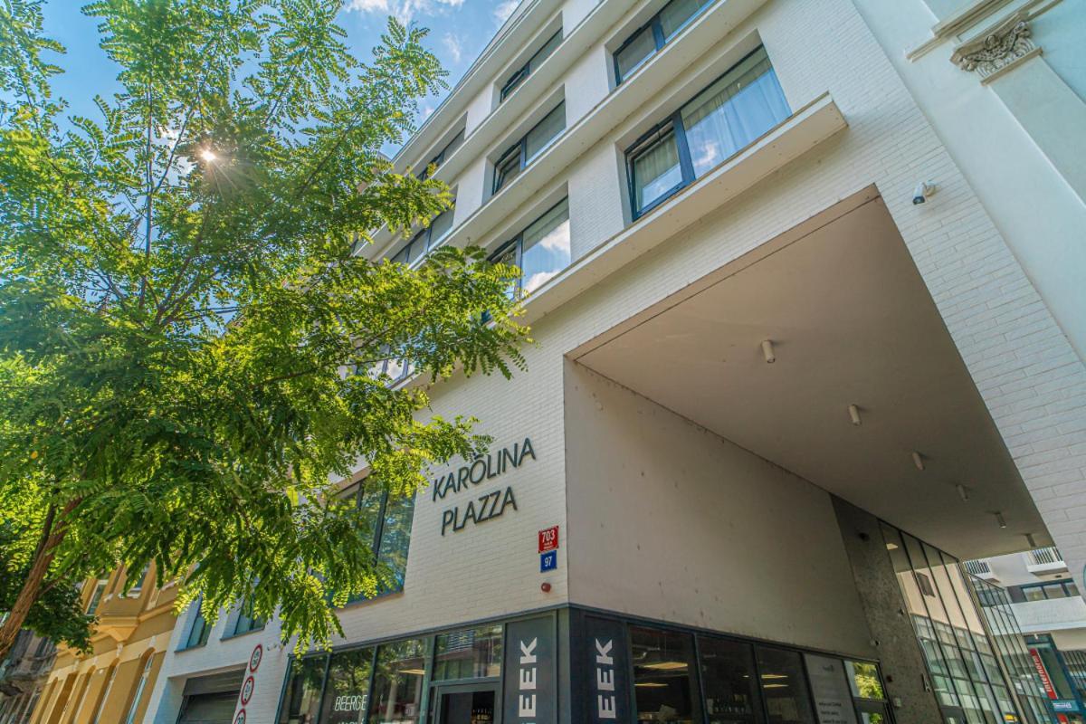 Apartment Karel With Garage Parking Prag Dış mekan fotoğraf